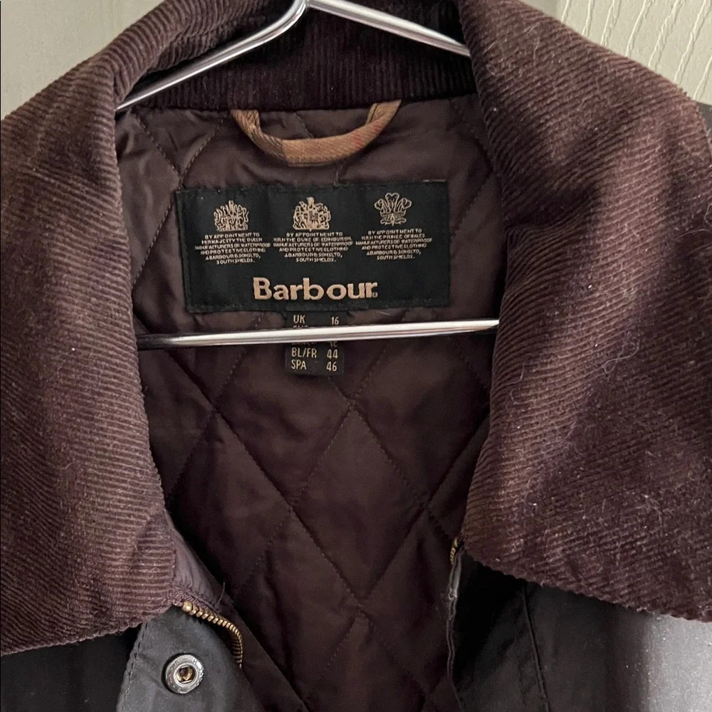 BARBOUR BELSAY Women’s Deep Brown Wax Cotton Coat with Quilting - Picture 2 of 13